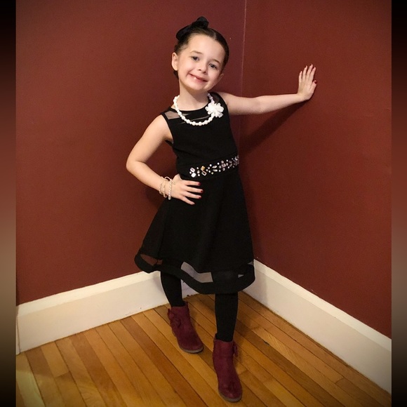 The Children’s Place Black Dress With Gemstones - Picture 7 of 7